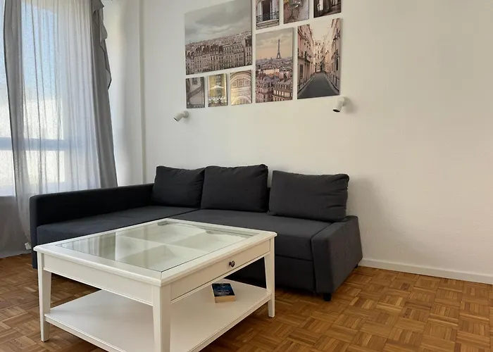 Ruhrgebiet-apartments In Stadtmitte Appartement Duisbourg